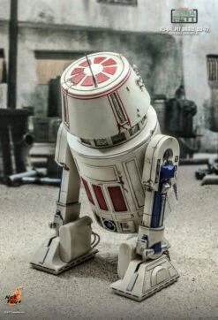 Hot Toys Star Wars: The Book Of Boba Fett - R5-D4, Pit Droid, And BD-72 1:6 Scale Figure Set 16 Hot Toys Star Wars: The Book Of Boba Fett - R5-D4, Pit Droid, And BD-72 1:6 Scale Figure Set -Board Games Store HOTTMS086 Star Wars R5D4 Pit Droid BD72 06