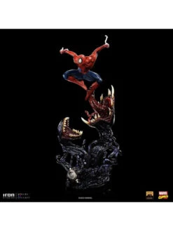 Spider-Man Vs Villains - Spider-Man Deluxe 1:10 Scale Statue -Board Games Store IRO53578 Spiderman Vs Villains Spiderman DLX 1 10 Statue 05