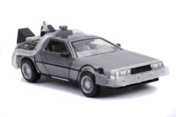 Jada Toys Back To The Future Part II - Delorean 1:24 Scale Hollywood Ride -Board Games Store JAD31468 BTTF 2 DeloreanJ b4f24c5d 6462 4f86 8d43 bfe778b57134