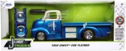 Jada Toys Just Trucks - 1952 Chevy COE Flatbed 1:24 Scale -Board Games Store JAD32708 1952 Chevy Flatbed 124C