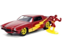Jada Toys Flash (comics) - The Flash & 1973 Chevrolet Camero 1:32 Scale Hollywood Ride