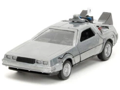 Jada Toys Back To The Future - DeLorean 1:32 Scale 3-Pack -Board Games Store JAD33399 BttF DeLorean 1 32 3 Pk 3