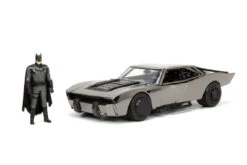 Jada Toys The Batman - Batmobile Chrome Black SDCC 2022 US Exclusive 1:24 Scale With Batman -Board Games Store JAD33740 TheBatman Batmobile SDCC 03 3dc5582d 89af 467f bb21 816c6ba140ee