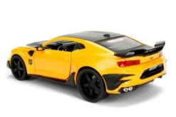 Jada Toys Transformers 5: The Last Knight - Bumblebee ChevyCamaro 1:24 Scale Hollywood Ride With Medallion 19 Jada Toys Transformers 5: The Last Knight - Bumblebee ChevyCamaro 1:24 Scale Hollywood Ride With Medallion -Board Games Store JAD98404 Transformers Chevy Camero 1 24D