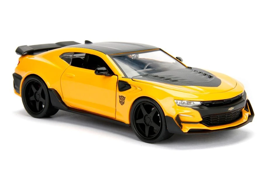 Jada Toys Transformers 5: The Last Knight - Bumblebee ChevyCamaro 1:24 Scale Hollywood Ride With Medallion 9 Jada Toys Transformers 5: The Last Knight - Bumblebee ChevyCamaro 1:24 Scale Hollywood Ride With Medallion - Image 9