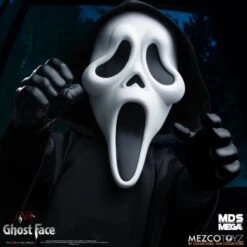 Scream - Ghostface 15" Mega Scale Figure -Board Games Store MEZ47009 Scream Ghostface 15 Mega Scale Figure 10