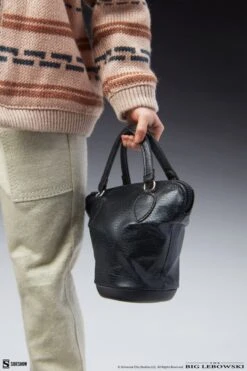 The Big Lebowski - The Dude 12" Action Figure -Board Games Store SID100448 Big Lebowski The Dude 12 FigureE