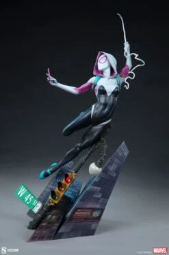 Marvel Comics - Spider-Gwen Premium Format Statue -Board Games Store SID300491 Marvel Spider Gwen StatueE