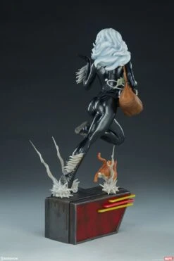 Marvel Comics - Black Cat Statue -Board Games Store SID300704 SpiderMan Black Cat StatueC