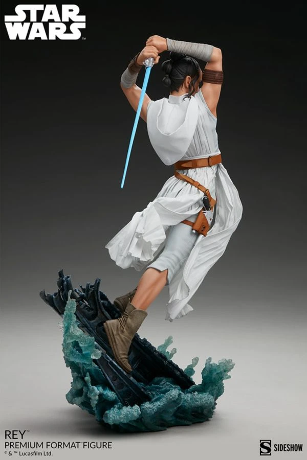 Star Wars - Rey Premium Format Statue 4 Star Wars - Rey Premium Format Statue - Image 4