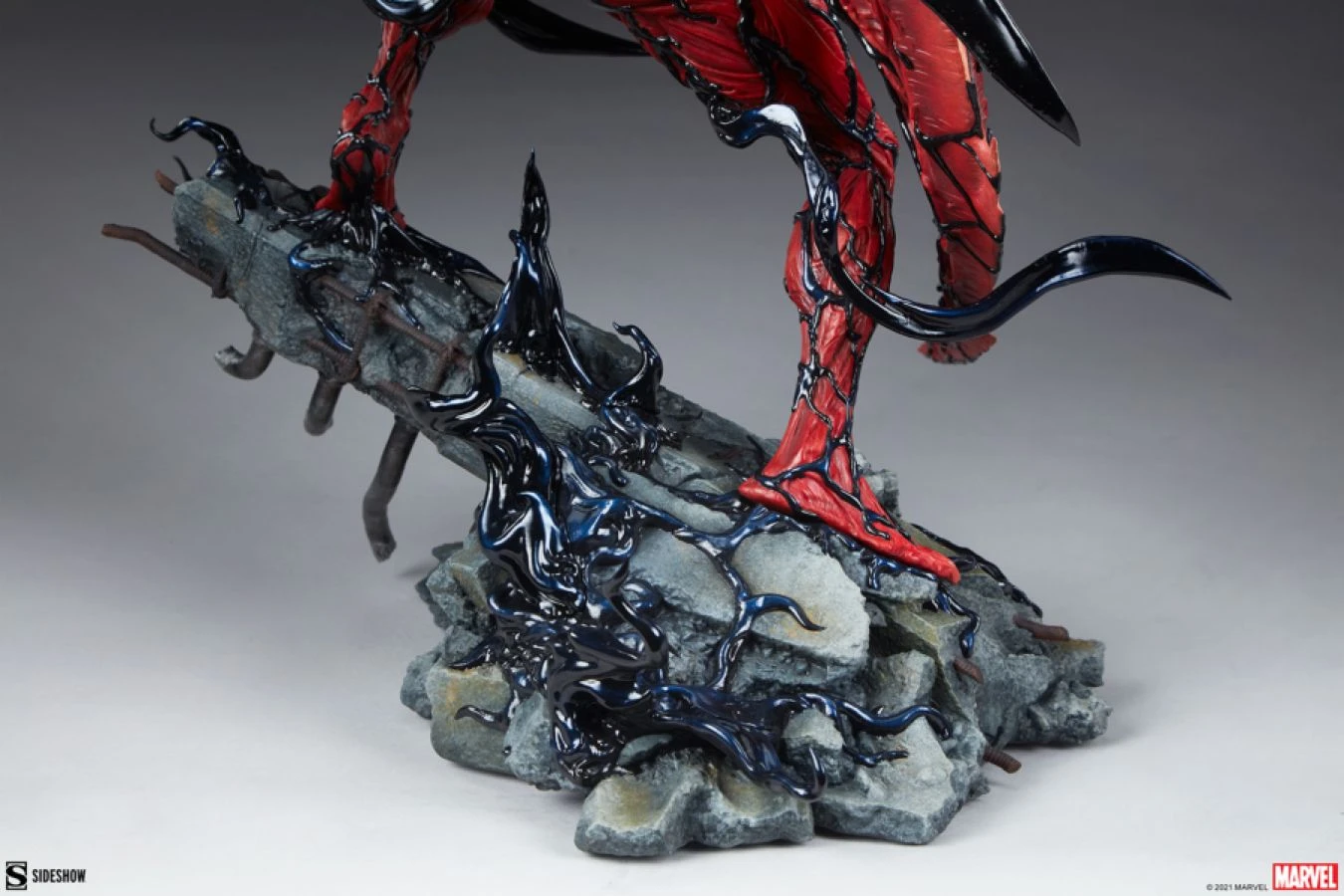 Marvel Comics - Carnage Premium Format Statue 9 Marvel Comics - Carnage Premium Format Statue - Image 9