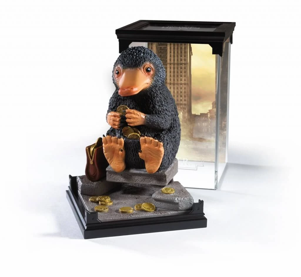 Noble Collection HARRY POTTER - Magical Creatures- Niffler Figure 4 Noble Collection HARRY POTTER - Magical Creatures- Niffler Figure - Image 4